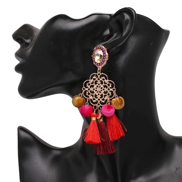 Trendy Fringe Earrings - Picture 3 of 5